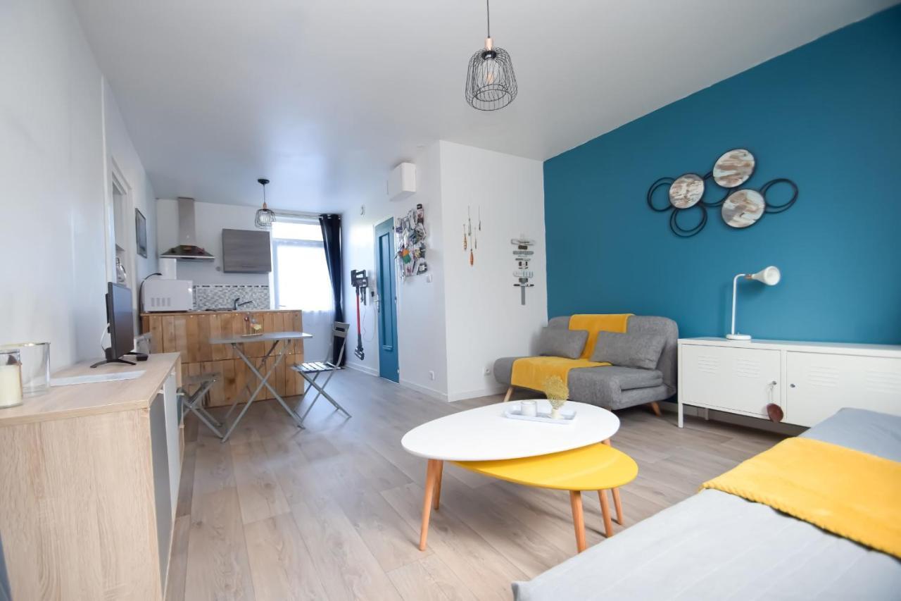 Grand Studio Au Coeur De Dinard A 1Min Du Marche Et 6Min Plage De L'Ecluse Apartment Exterior photo
